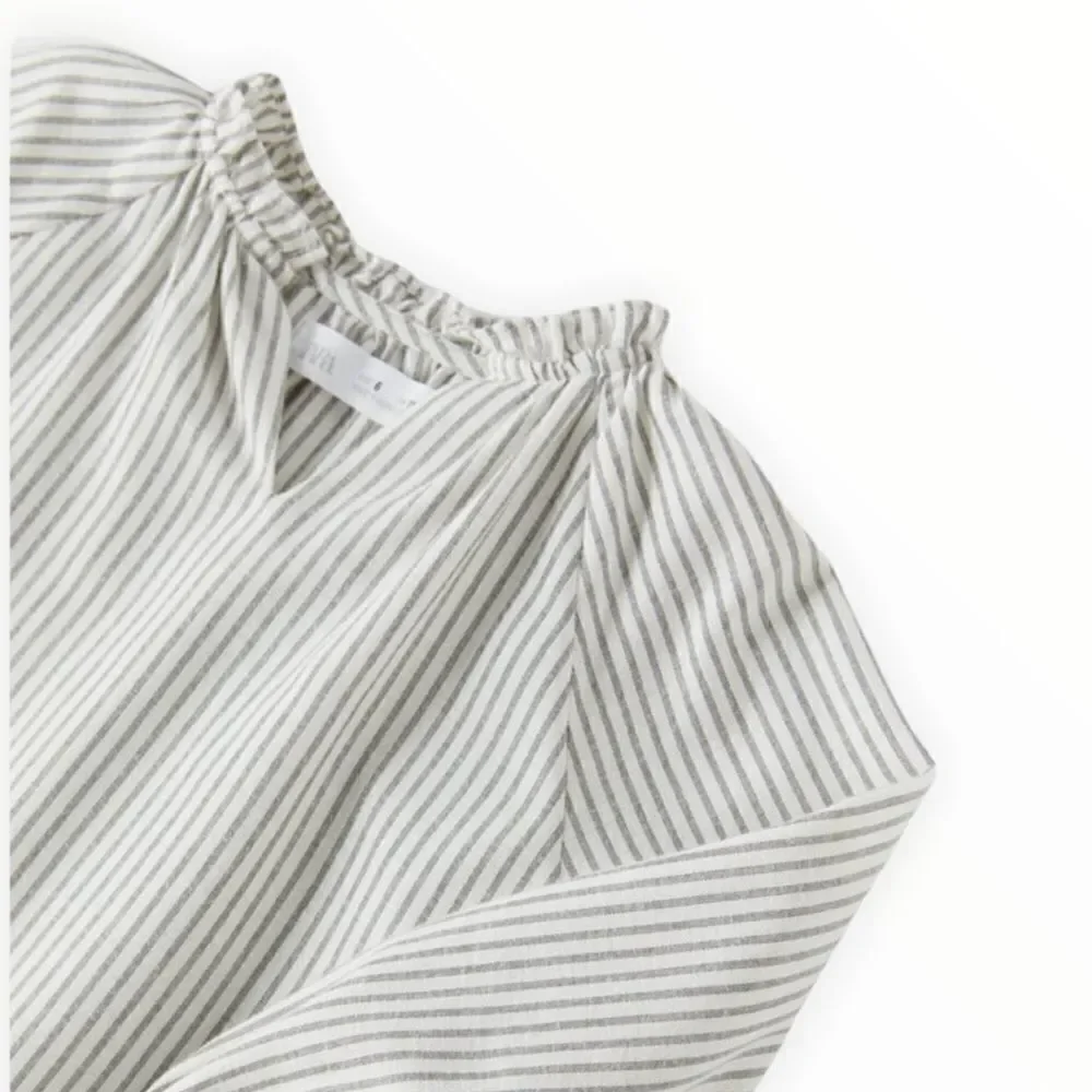 ZARA Kids Ecru Striped Oversized Blouse NWT Size 7 or 9